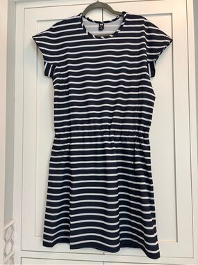 NWOT Helly Hansen Thalia Navy and White Striped Dress